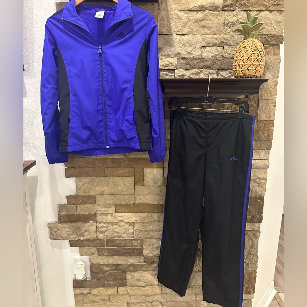 Adidas Vintage 1977 Europa Warm Up Nylon jacket and pants purple and black set
